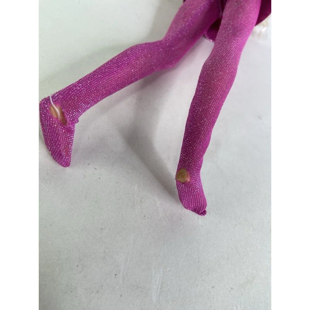 Vintage 1994 Dance Moves Barbie Doll Crimped Hair with Outfit NO SHOES